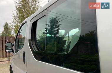 Мінівен Opel Vivaro 2012 в 