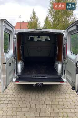 Мінівен Opel Vivaro 2012 в 