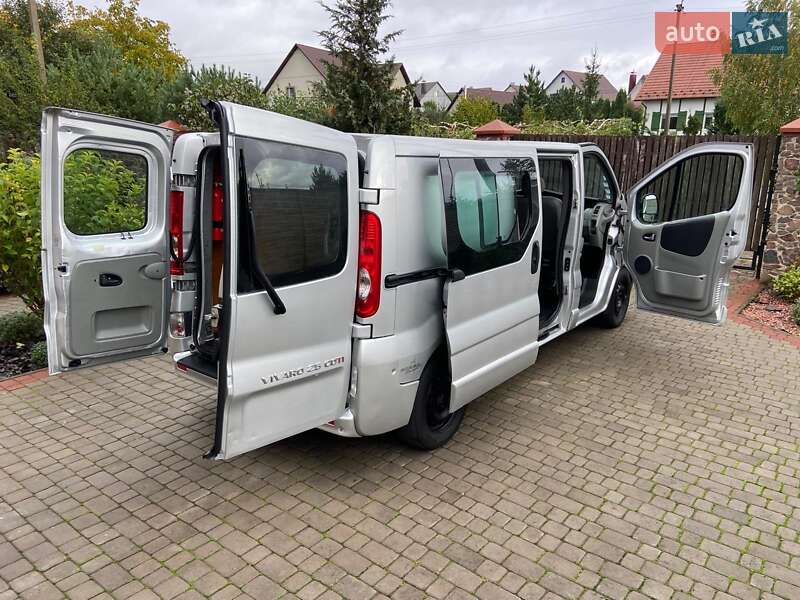 Минивэн Opel Vivaro 2012 в Луцке фото 43 Минивэн Opel Vivaro 2012 в Луцке