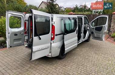 Мінівен Opel Vivaro 2012 в 