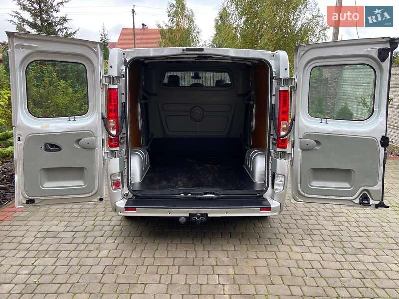 Минивэн Opel Vivaro 2012 в Луцке фото 34 Минивэн Opel Vivaro 2012 в Луцке