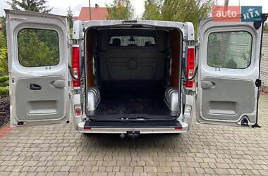 Мінівен Opel Vivaro 2012 в 