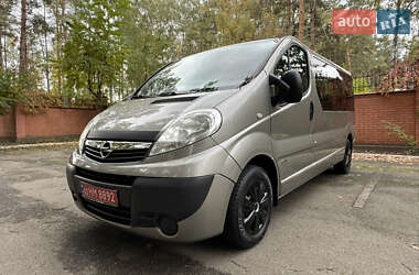 Минивэн Opel Vivaro 2013 в 
