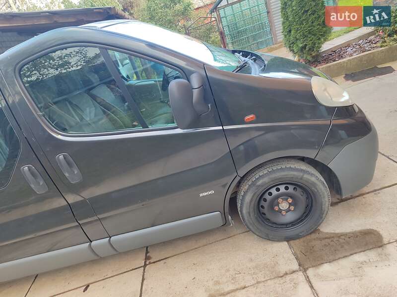 Мінівен Opel Vivaro 2012 в Бориславі