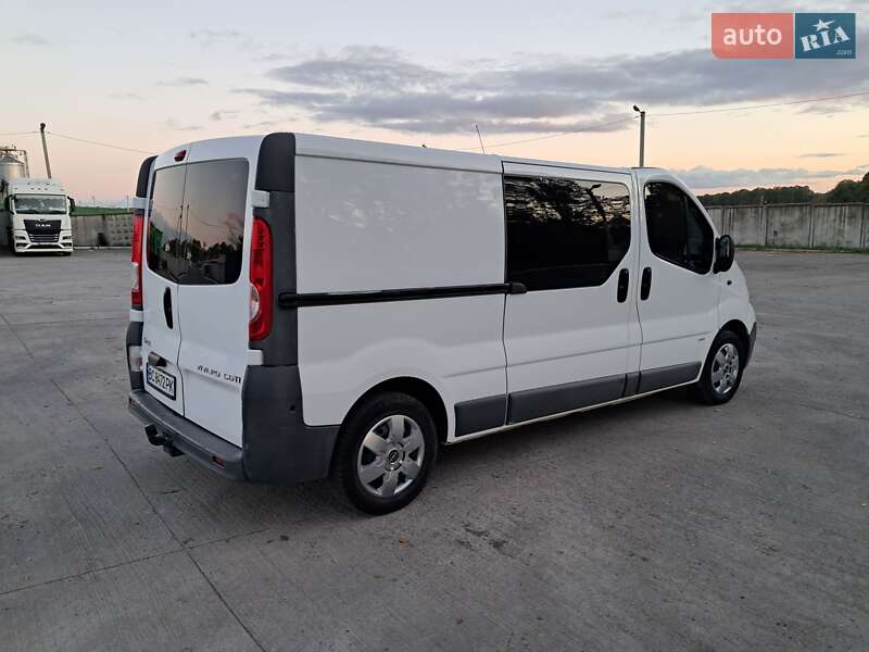 Минивэн Opel Vivaro 2013 в Виннице