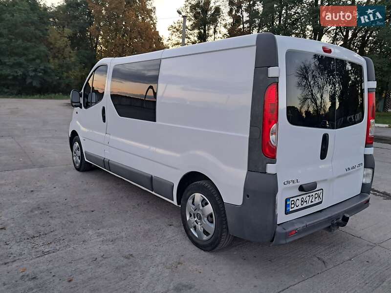 Минивэн Opel Vivaro 2013 в Виннице