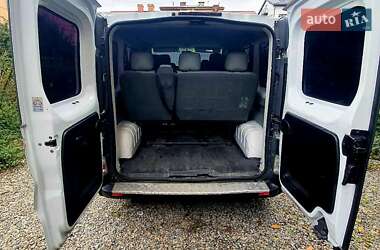 Минивэн Opel Vivaro 2004 в 