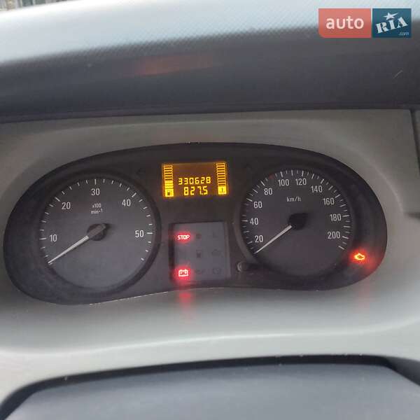 Минивэн Opel Vivaro 2008 в Покровске фото 11 Минивэн Opel Vivaro 2008 в Покровске