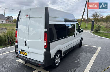 Минивэн Opel Vivaro 2013 в 