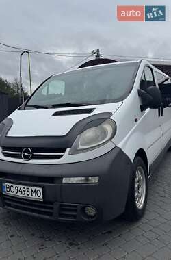 Минивэн Opel Vivaro 2004 в Яворове