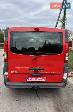 Грузовой фургон Opel Vivaro 2014 в 