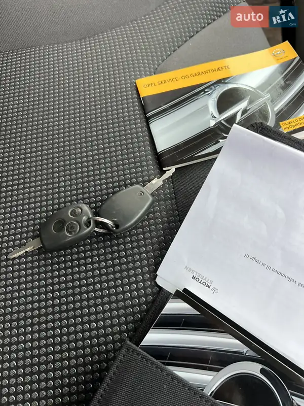 Грузовой фургон Opel Vivaro 2014 в Белой Церкви документ