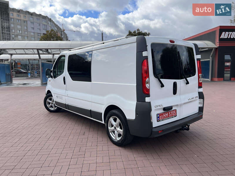 Мінівен Opel Vivaro 2014 в Рівному фото 7 Мінівен Opel Vivaro 2014 в Рівному