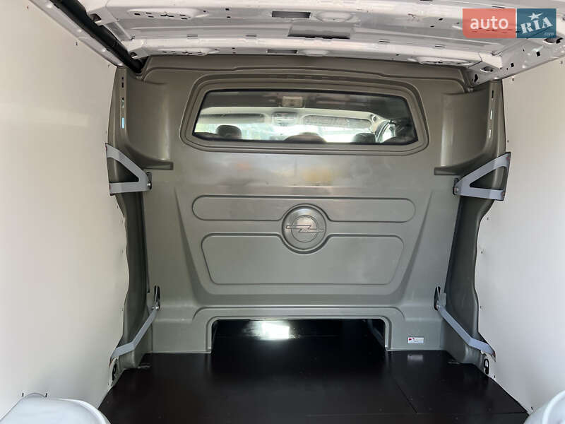 Мінівен Opel Vivaro 2014 в Рівному фото 37 Мінівен Opel Vivaro 2014 в Рівному