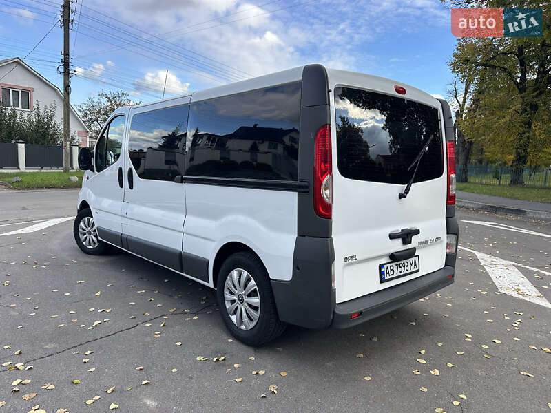 Минивэн Opel Vivaro 2014 в Виннице