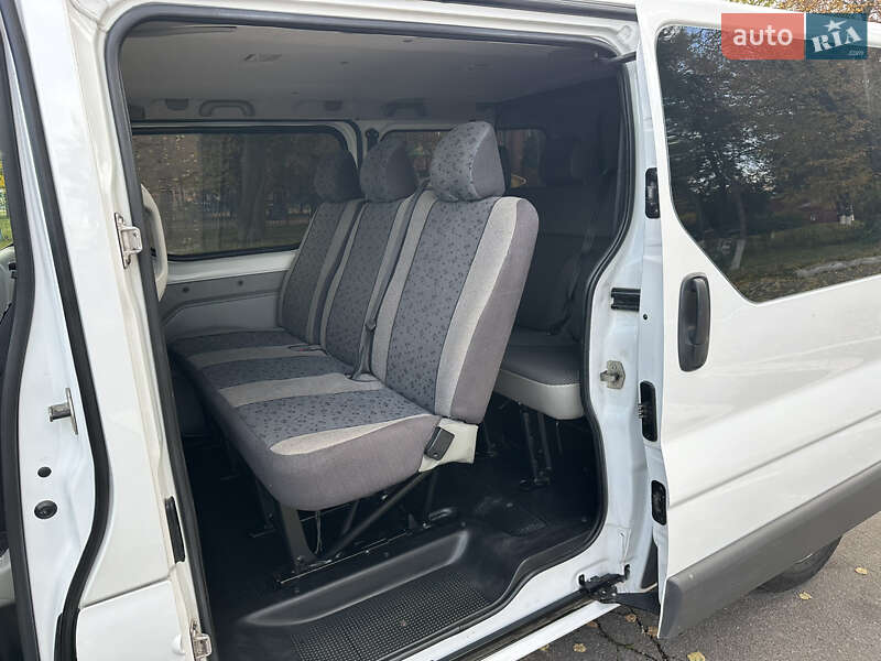 Минивэн Opel Vivaro 2014 в Виннице