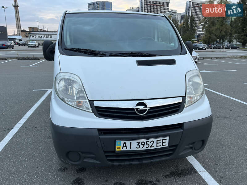 Opel Vivaro 2008 Opel Vivaro 2008