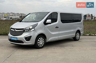 Opel Vivaro 2015