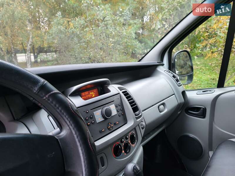 Мінівен Opel Vivaro 2007 в Хмельницькому