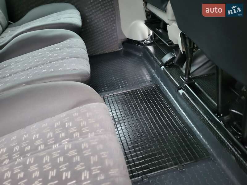 Мінівен Opel Vivaro 2007 в Хмельницькому