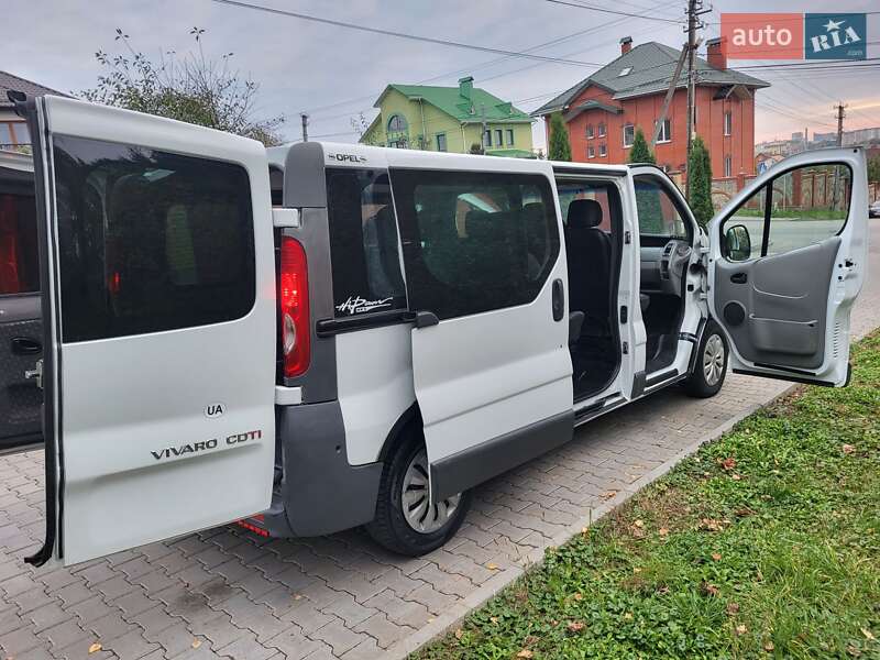 Мінівен Opel Vivaro 2007 в Хмельницькому