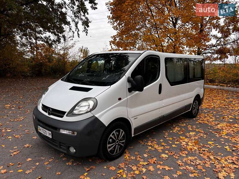 Минивэн Opel Vivaro 2005 в 