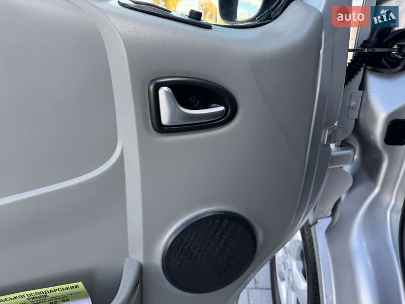 Минивэн Opel Vivaro 2011 в Ивано-Франковске фото 55 Минивэн Opel Vivaro 2011 в Ивано-Франковске