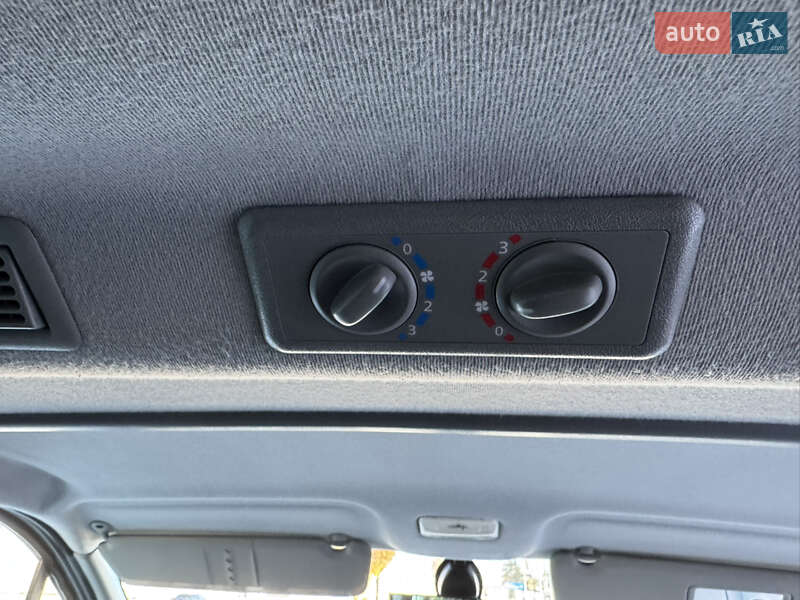 Минивэн Opel Vivaro 2011 в Ивано-Франковске фото 106 Минивэн Opel Vivaro 2011 в Ивано-Франковске