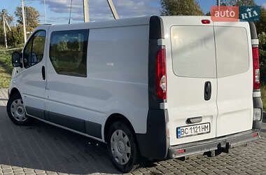 Мінівен Opel Vivaro 2012 в  фото 12 Мінівен Opel Vivaro 2012 в