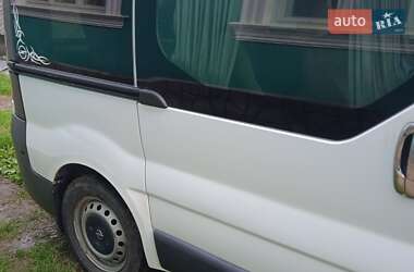 Минивэн Opel Vivaro 2004 в 