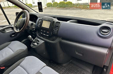 Грузовой фургон Opel Vivaro 2017 в  фото 44 Грузовой фургон Opel Vivaro 2017 в