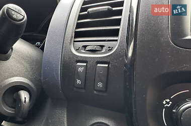 Грузовой фургон Opel Vivaro 2017 в  фото 50 Грузовой фургон Opel Vivaro 2017 в