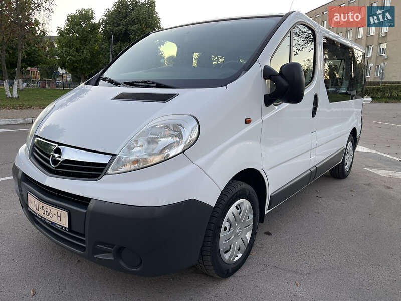 Минивэн Opel Vivaro 2011 в Радивилове