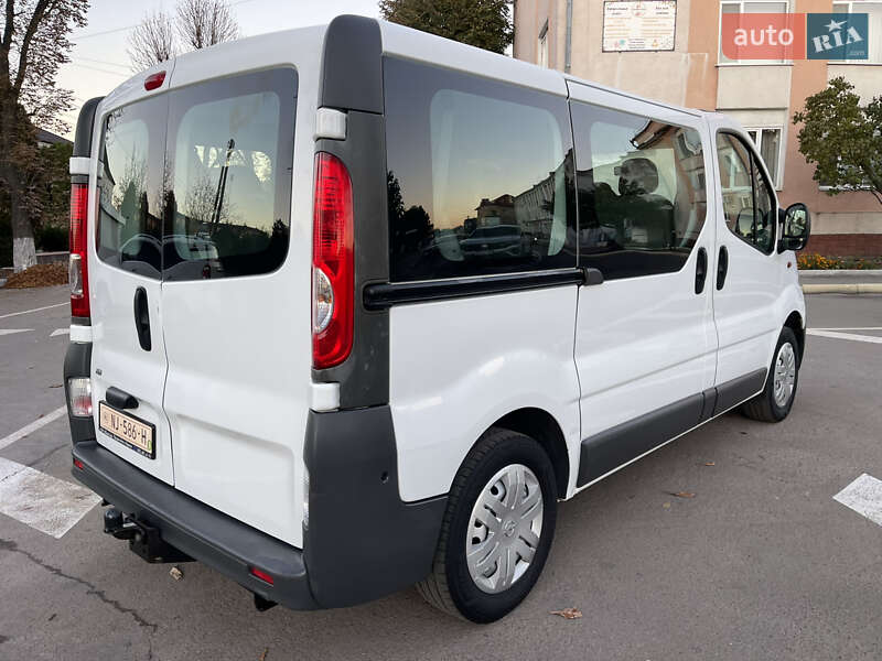 Минивэн Opel Vivaro 2011 в Радивилове