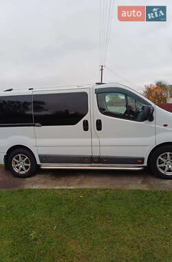 Минивэн Opel Vivaro 2013 в Ровно