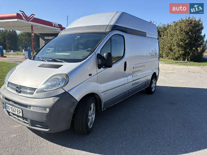 Opel Vivaro 2004 Opel Vivaro 2004