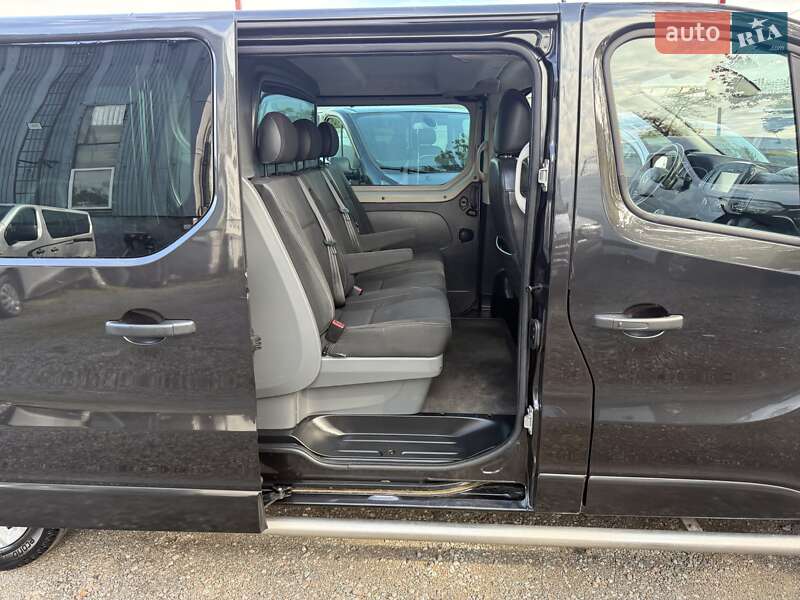 Мінівен Opel Vivaro 2016 в Одесі