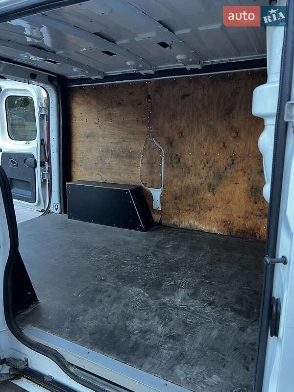 Грузовой фургон Opel Vivaro 2015 в Дублянах фото 11 Грузовой фургон Opel Vivaro 2015 в Дублянах