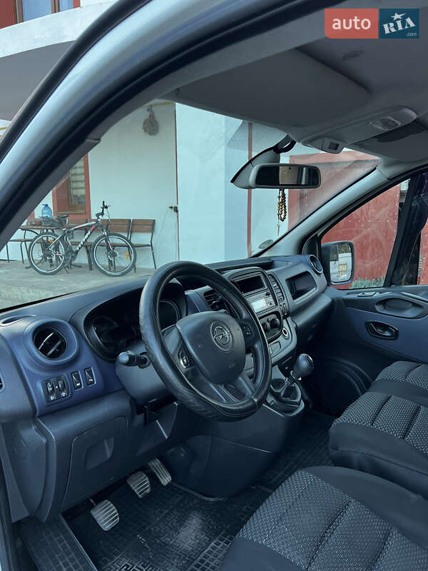 Грузовой фургон Opel Vivaro 2015 в Дублянах фото 17 Грузовой фургон Opel Vivaro 2015 в Дублянах