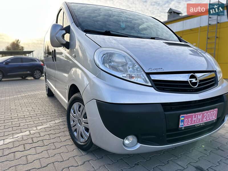 Минивэн Opel Vivaro 2013 в Дубно фото 14 Минивэн Opel Vivaro 2013 в Дубно
