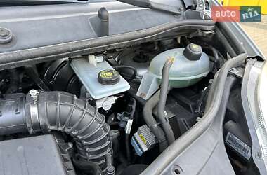 Минивэн Opel Vivaro 2013 в 
