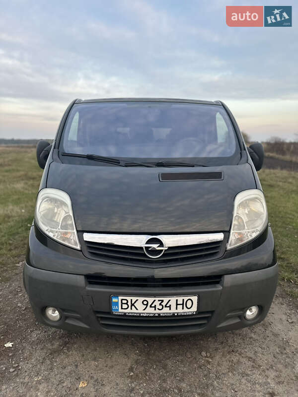 Минивэн Opel Vivaro 2007 в Ровно фото 6 Минивэн Opel Vivaro 2007 в Ровно