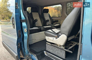 Минивэн Opel Vivaro 2006 в  фото 12 Минивэн Opel Vivaro 2006 в