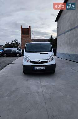 Минивэн Opel Vivaro 2013 в Дубно