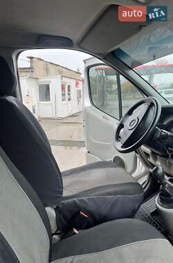 Мінівен Opel Vivaro 2008 в  фото 27 Мінівен Opel Vivaro 2008 в