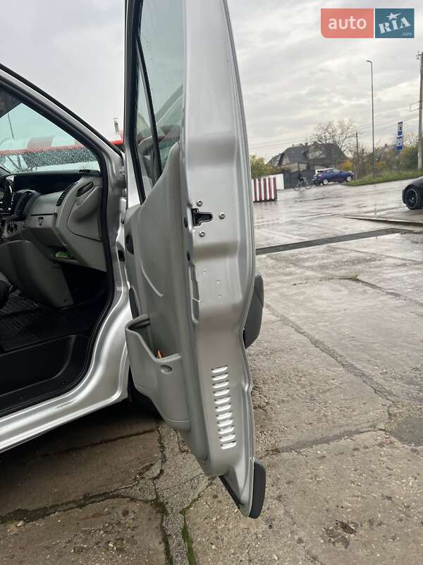 Мінівен Opel Vivaro 2008 в Стрию фото 29 Мінівен Opel Vivaro 2008 в Стрию