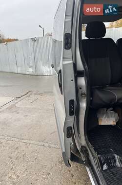 Мінівен Opel Vivaro 2008 в  фото 33 Мінівен Opel Vivaro 2008 в