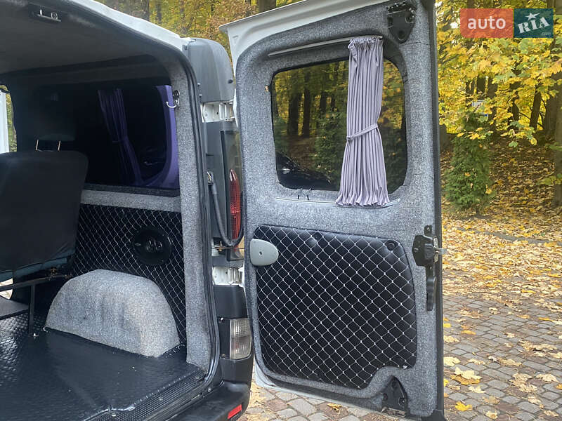 Минивэн Opel Vivaro 2006 в Трускавце фото 38 Минивэн Opel Vivaro 2006 в Трускавце