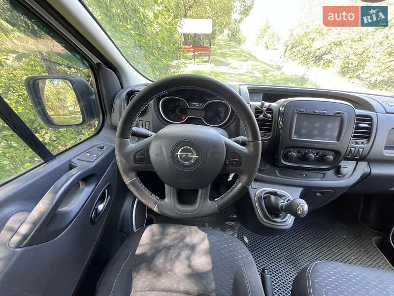 Мінівен Opel Vivaro 2016 в Калуші фото 18 Мінівен Opel Vivaro 2016 в Калуші