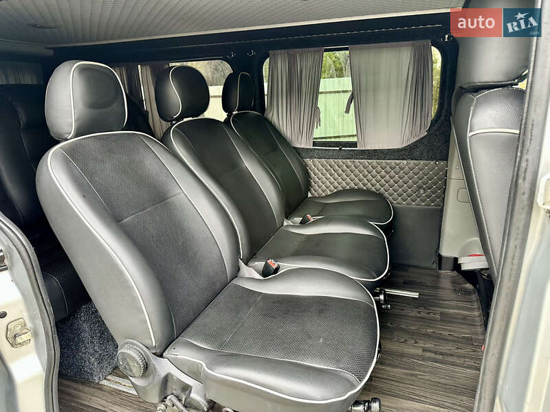 Минивэн Opel Vivaro 2006 в Черновцах